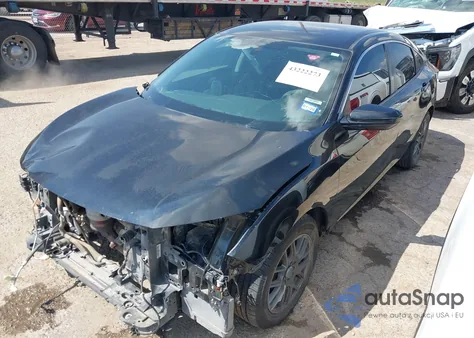 2018 Honda Civic Lx z USA, uszkodzony, nr VIN 19XFC2F59JE016271